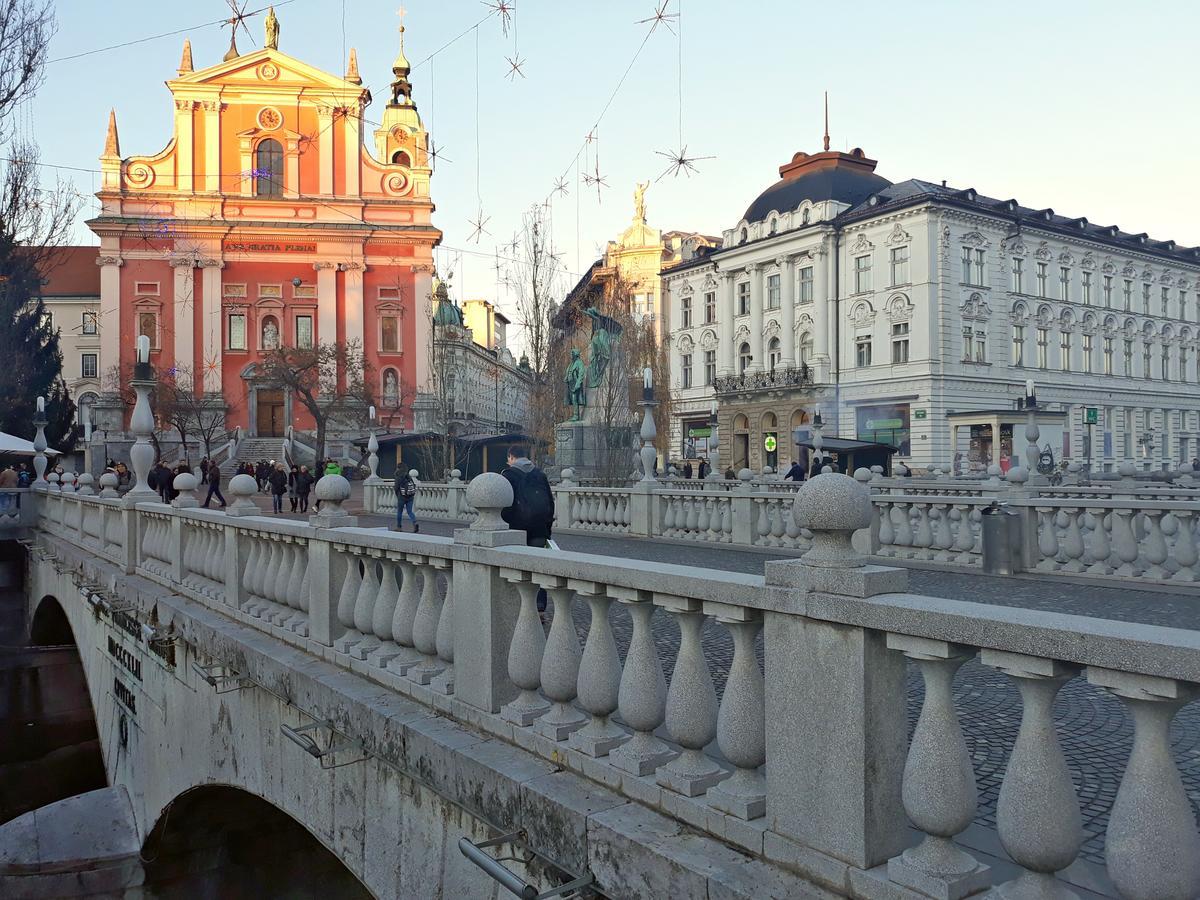 Urban Homy Ljubljana Bed & Breakfast Bagian luar foto