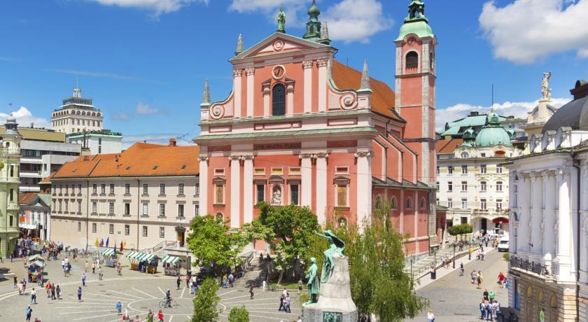 Urban Homy Ljubljana Bed & Breakfast Bagian luar foto